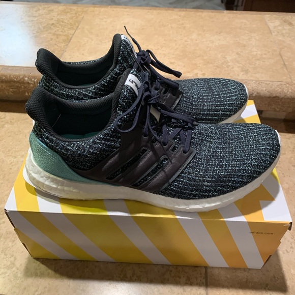 Adidas Ultra Boost Parley 4.0 Men’s Size 10 CG3673 - Picture 4 of 7